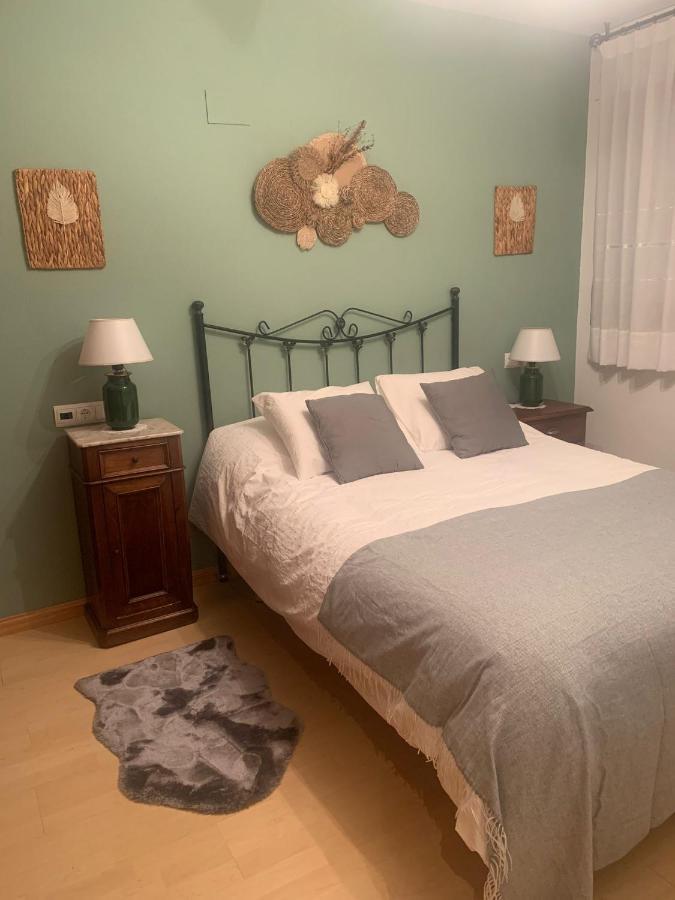 Penas De Aia Apartment Хака Екстериор снимка