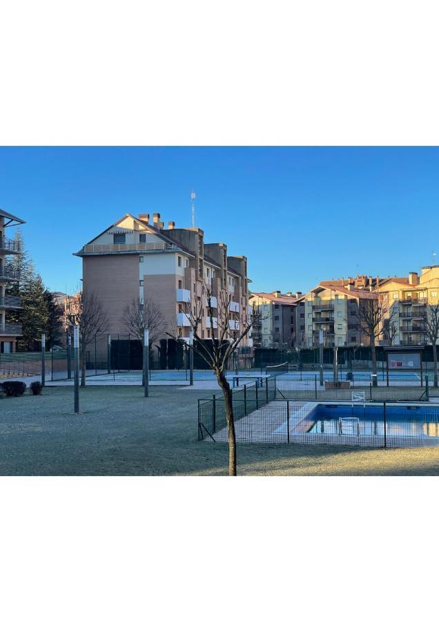 Penas De Aia Apartment Хака Екстериор снимка