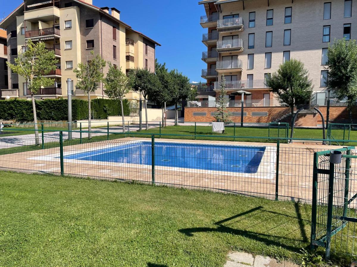 Penas De Aia Apartment Хака Екстериор снимка